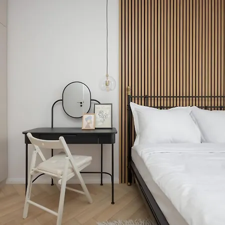 Iconic City View By Solarento Apartamento