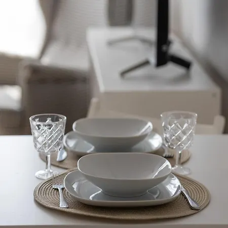 Iconic City View By Solarento Apartamento